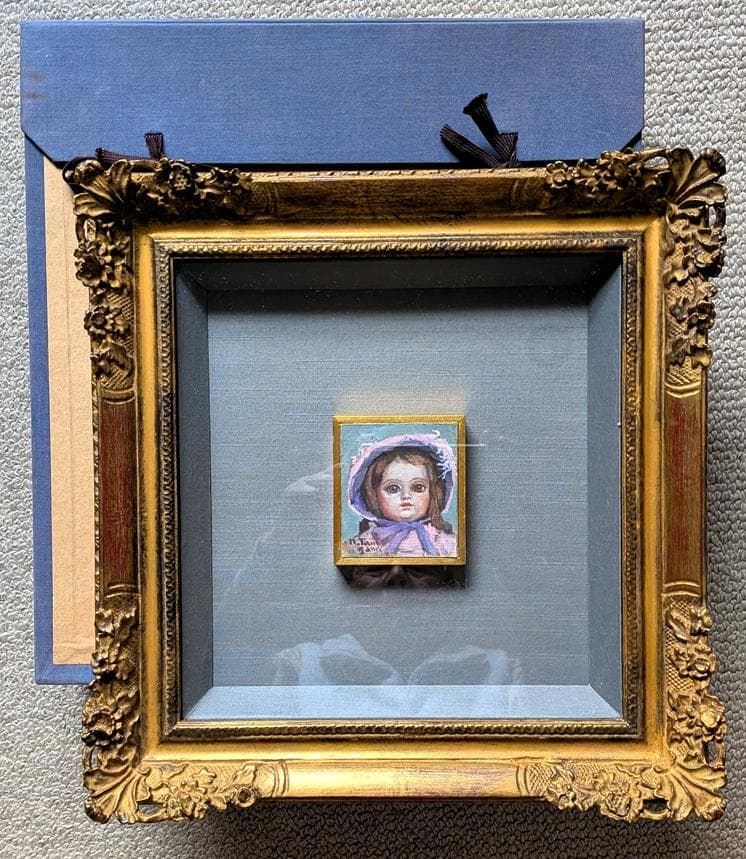 谷上信博 　花飾りの帽子　　ミニチュア絵画　　油彩 直筆サイン 　真作