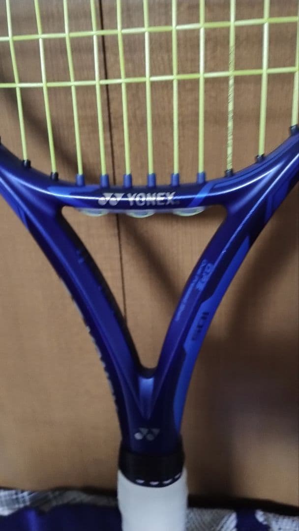 【格安価格！】YONEX EZONE 105テニスラケット G1