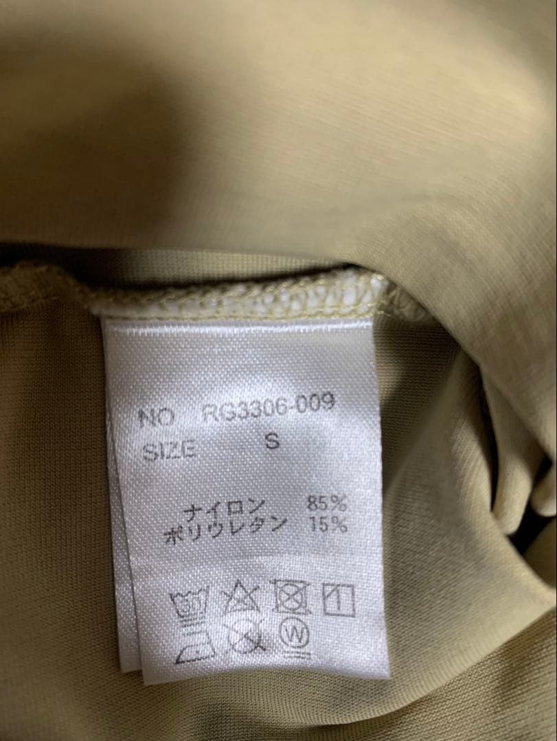 美品レノマrenomaゴルフ半袖モックネックSサイズベージュ