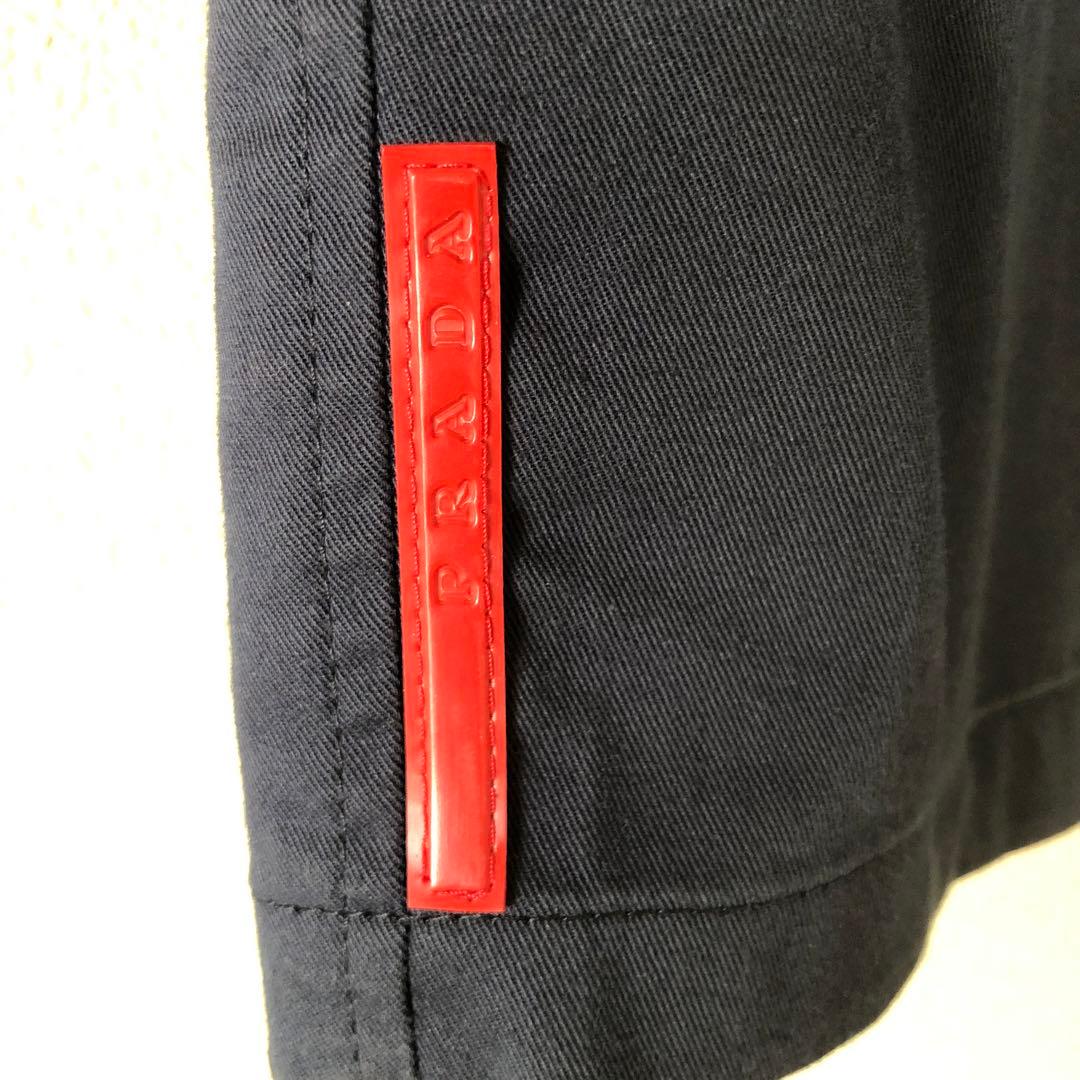 PRADA ネイビー ハーフパンツ　52