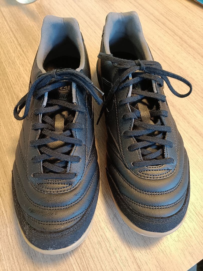 Mizuno Morelia ブラック フットサルシューズ