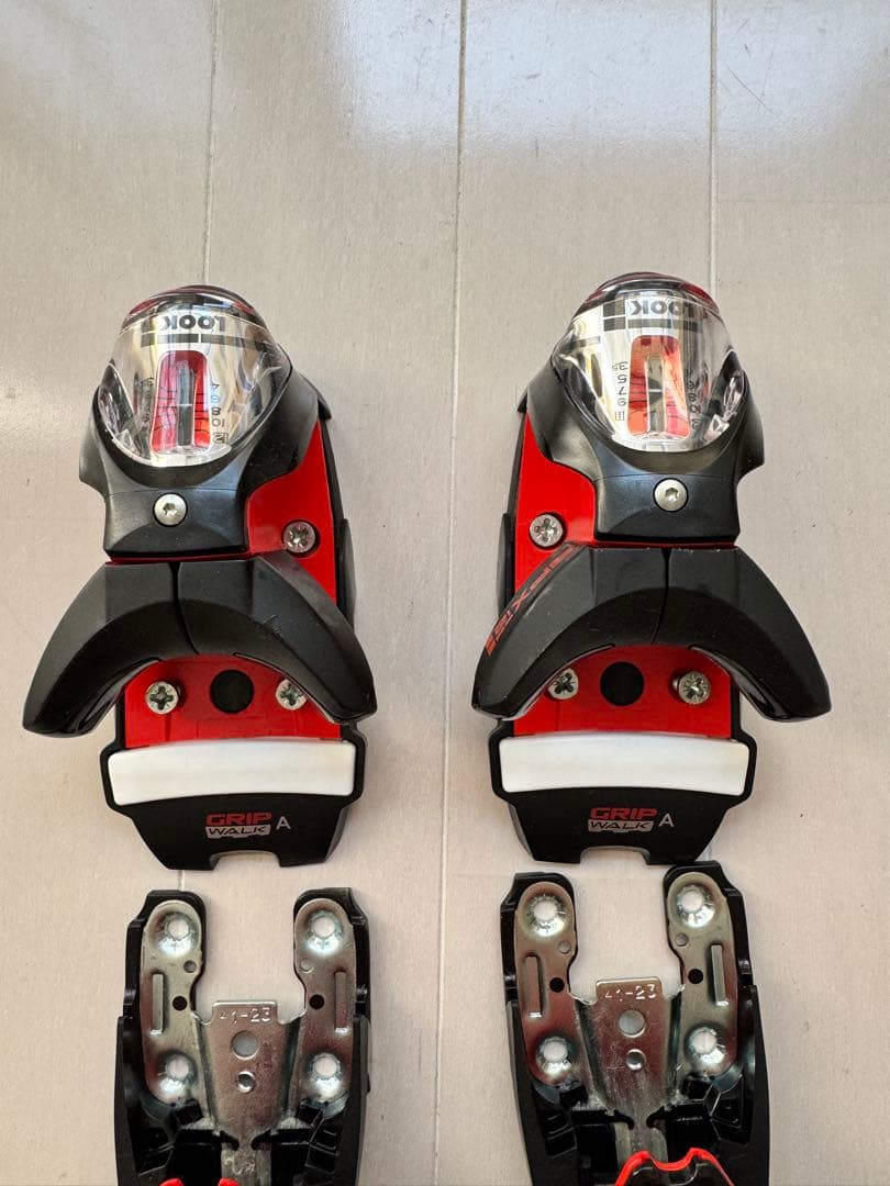 【新品】ロシニョール板、ビンディングセット