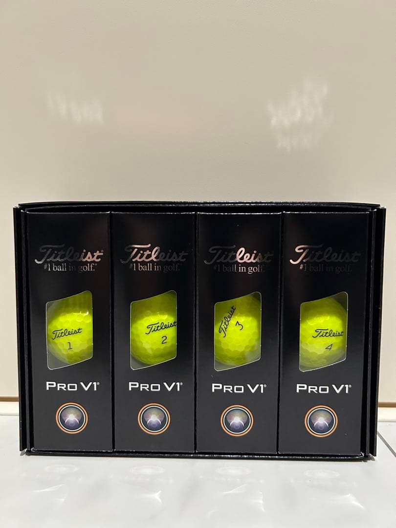タイトリスト プロV1 ゴルフボール イエロー 25年ローナンバー1ダース12個