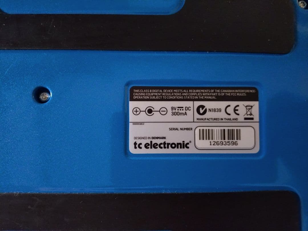 美品　tc electronic FLASHBACK X4