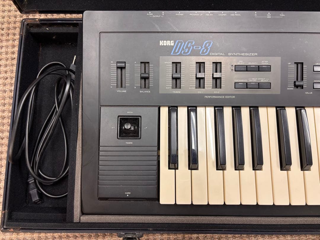 KORG DS-8 動作確認済 美品 純正ハードケース付き