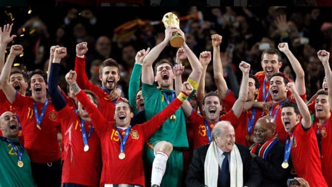 adidas スペイン代表 イケル・カシージャス（CASILLAS）ユニフォーム