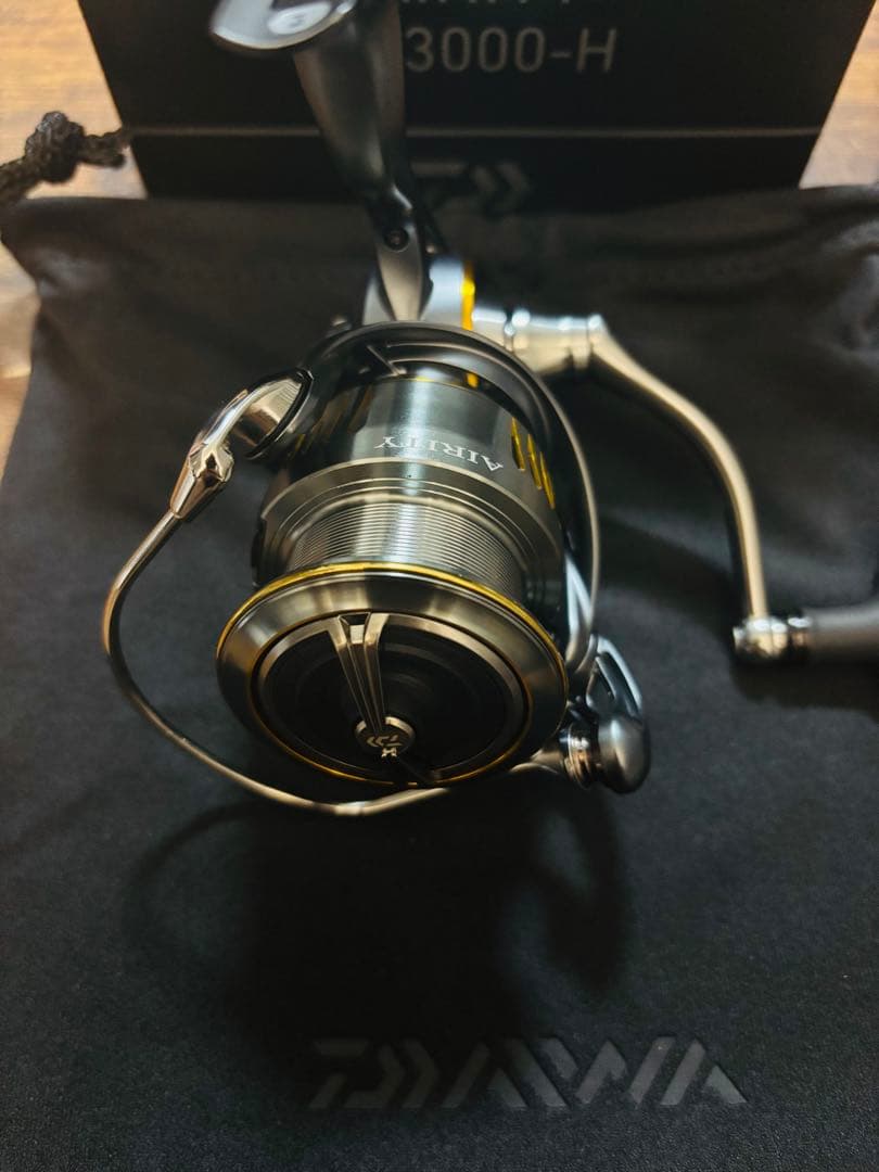 DAIWA 23エアリティ　AIRITY LT3000-H 新品未使用品