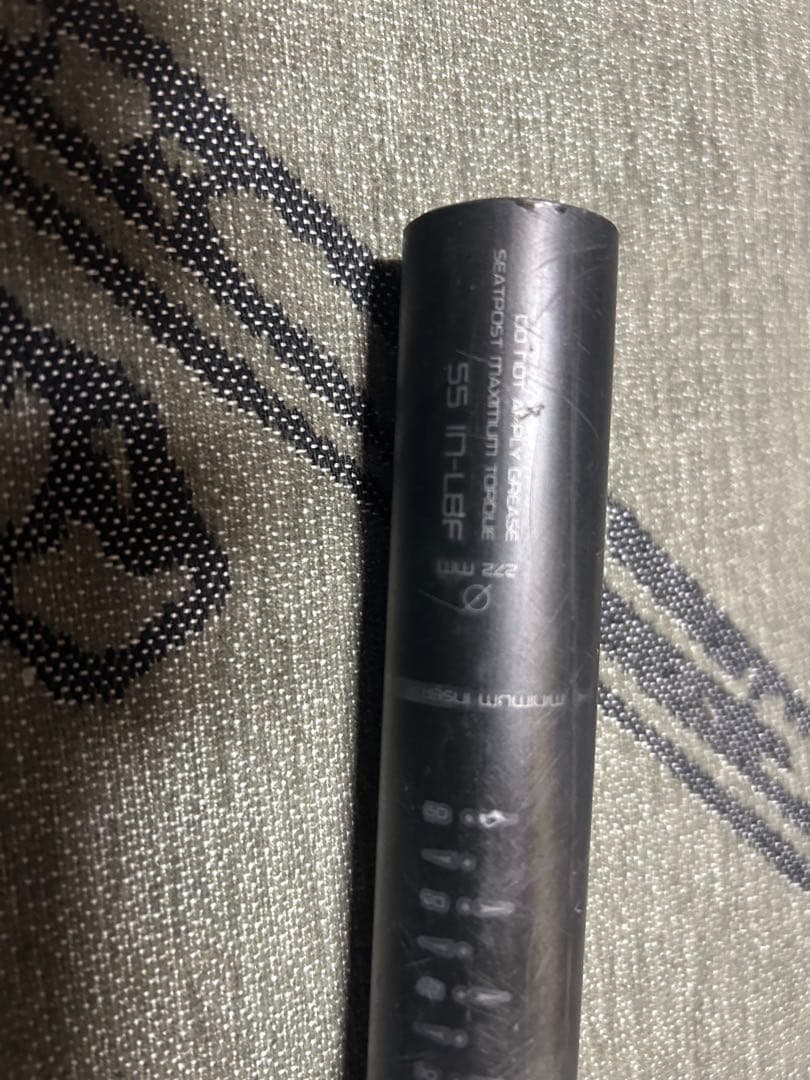 スペシャライズド シートポストS-Works carbon 27.2mm