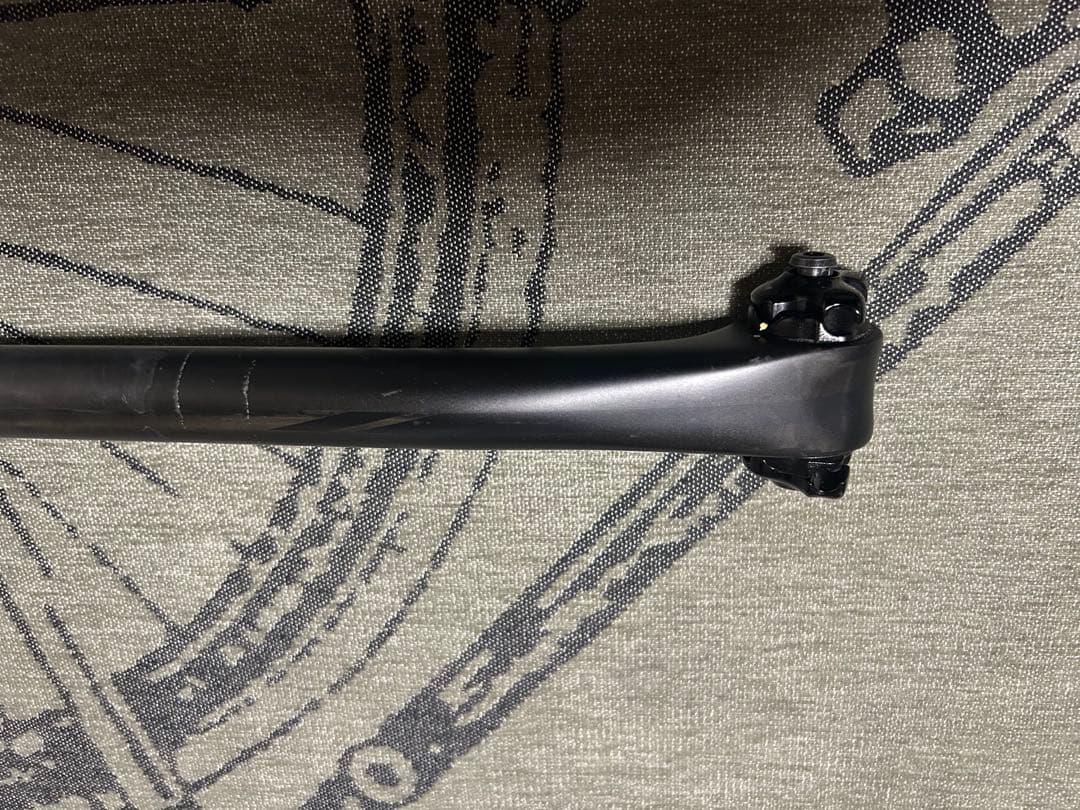 スペシャライズド シートポストS-Works carbon 27.2mm