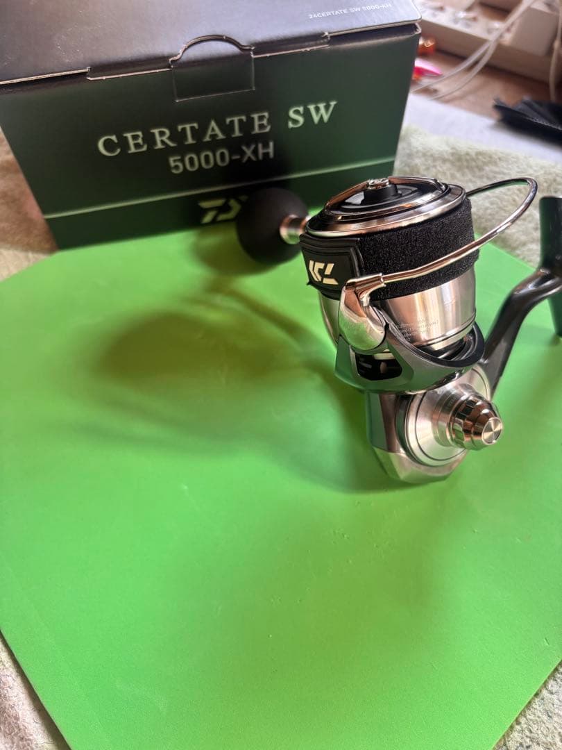 本体美品CERTATE SW 5000-XH スピニングリール2.5号糸付き