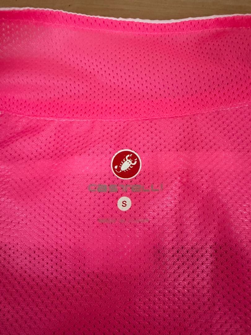 カステリ　castelli サイクルジャケット　ウインドウブレーカー