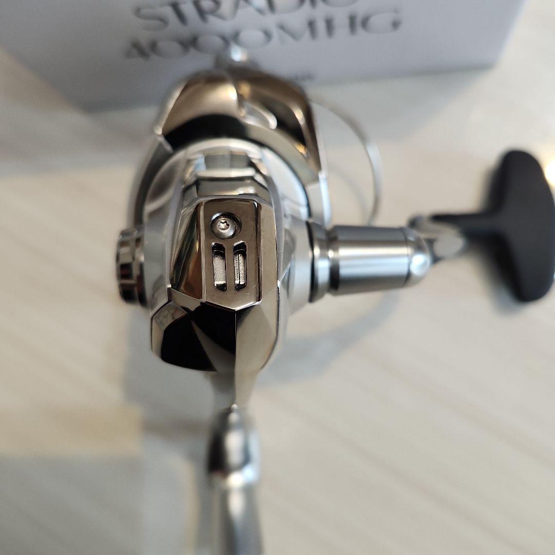 ストラディック　STRADIC 4000MHG　箱　PEライン　付き