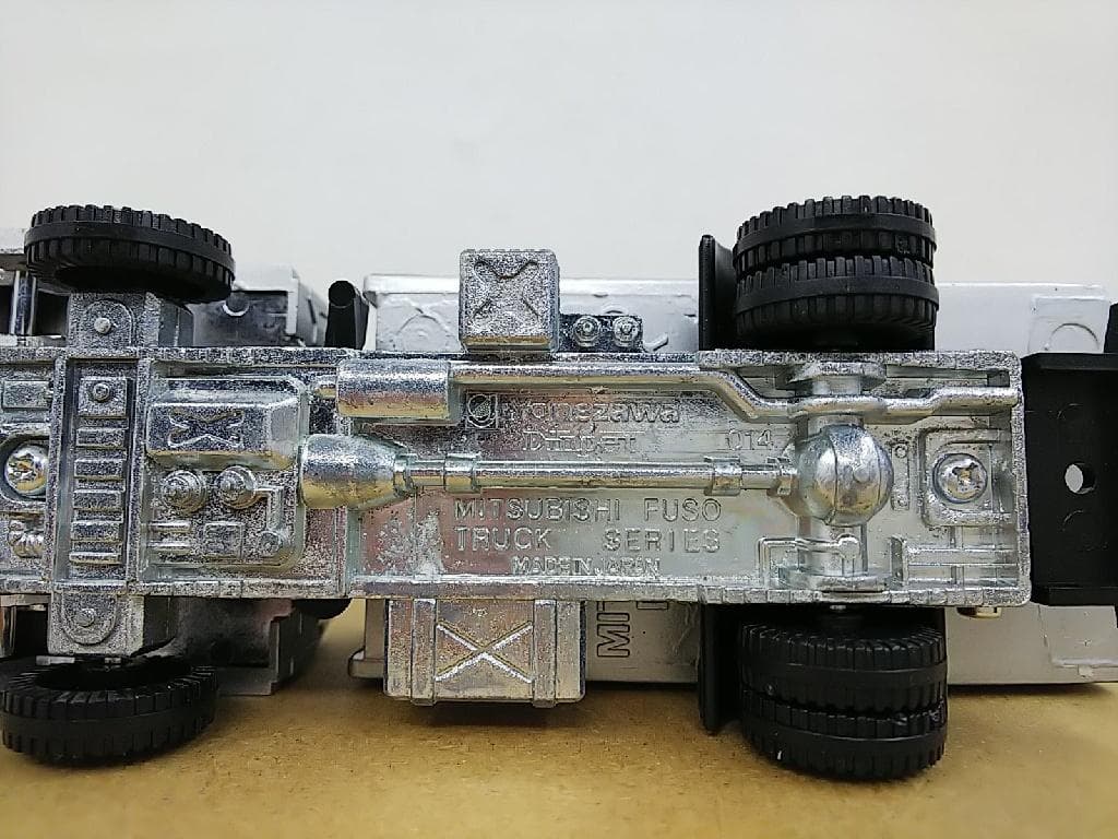 ダイヤペット 1/56 T-84 三菱ふそうダンプトラック 希少ミニカー