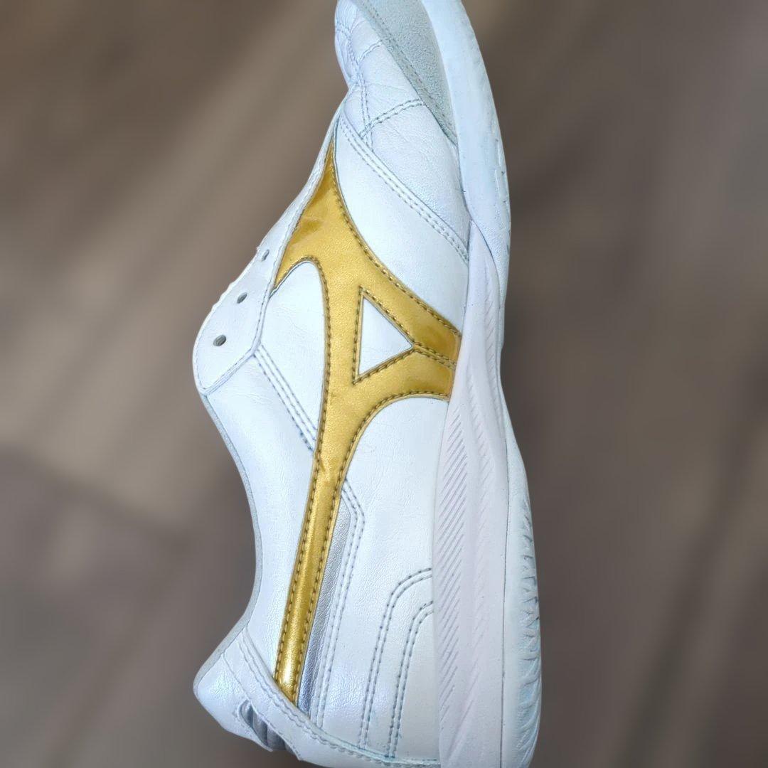 Mizuno Morelia Sala Japanフットサルシューズ