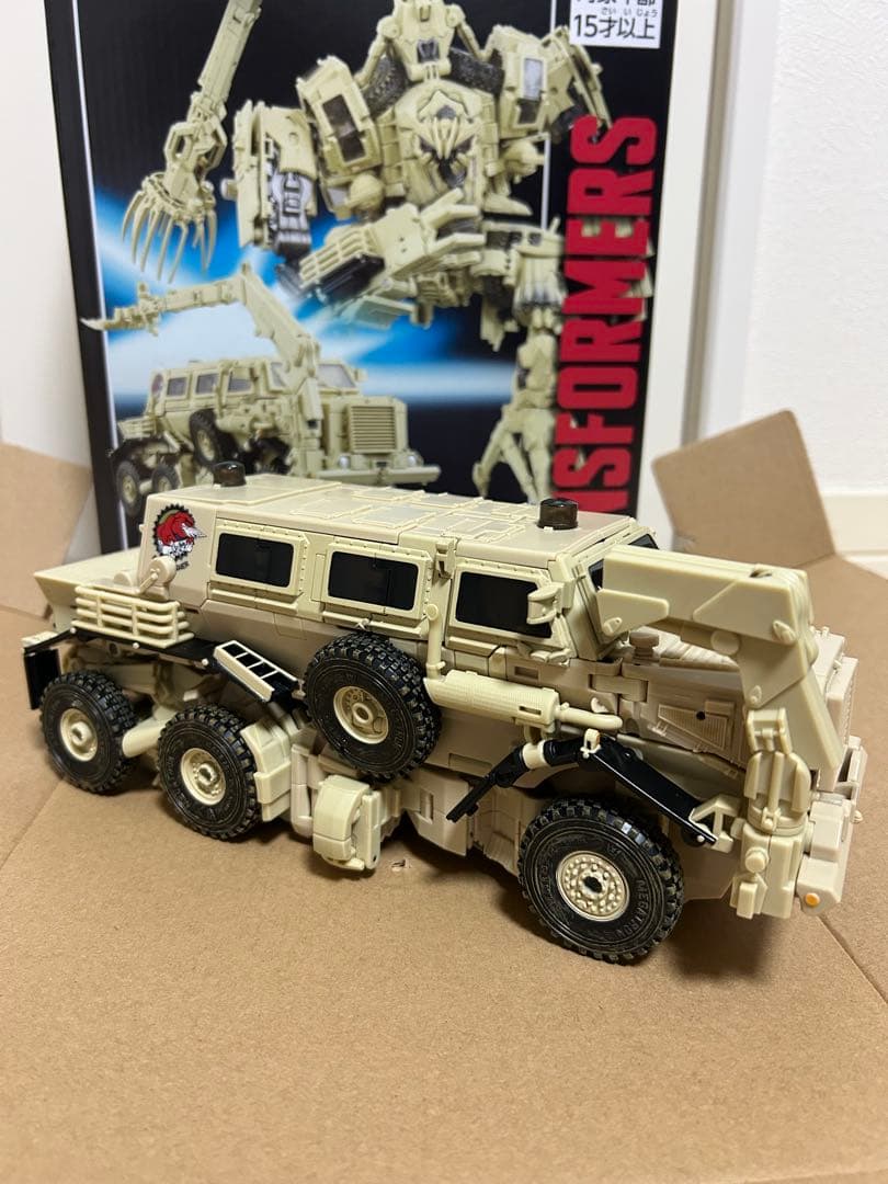 トランスフォーマー マスターピース MPM-14 ボーンクラッシャー