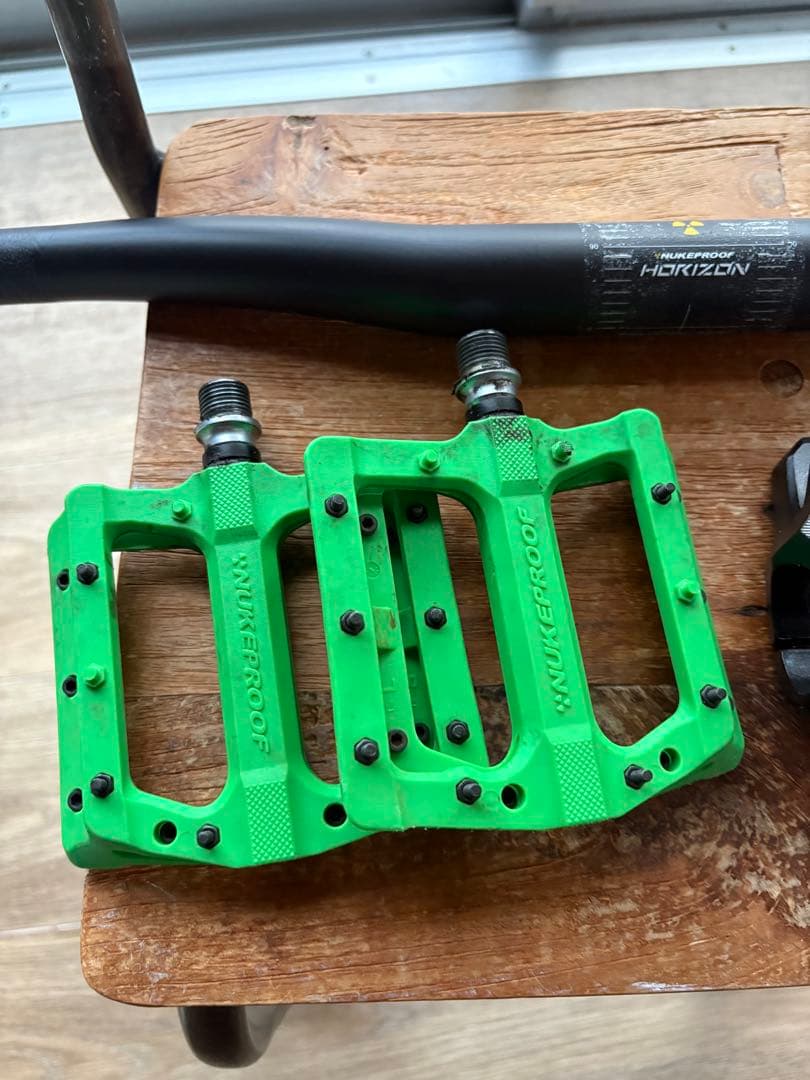 再値引きしました！ MTBハンドル　ステム、ペダルセット