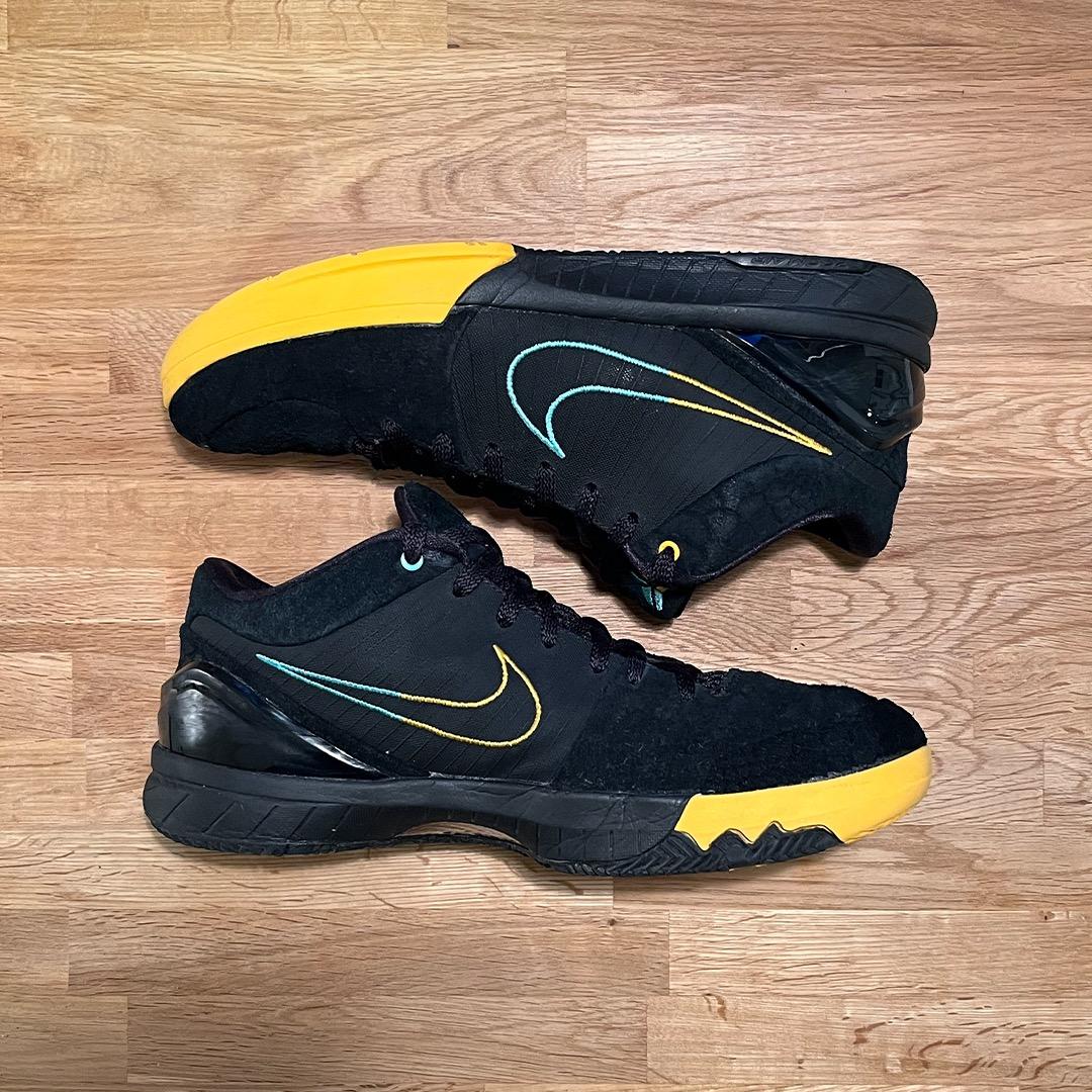 シューズ(男性用) NIKE Kobe 4 Protro FTB 'Snakeskin'
