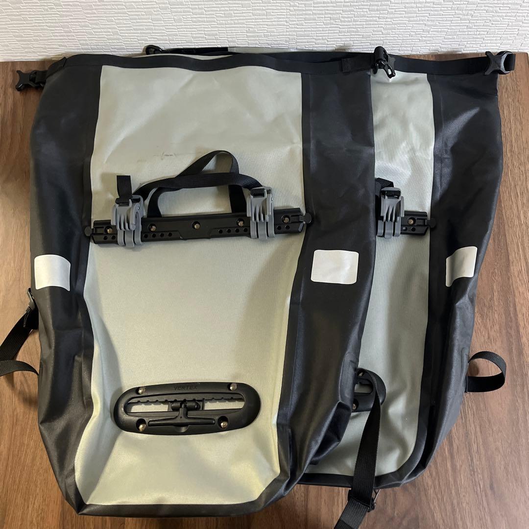 mont-bell ドライサイドバッグ 20L 2個セット ショルダーベルト付