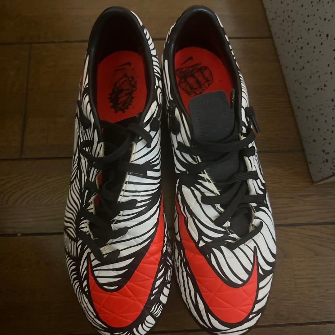 [定価以下]ナイキ ハイパーヴェノム フェロン II ネイマール