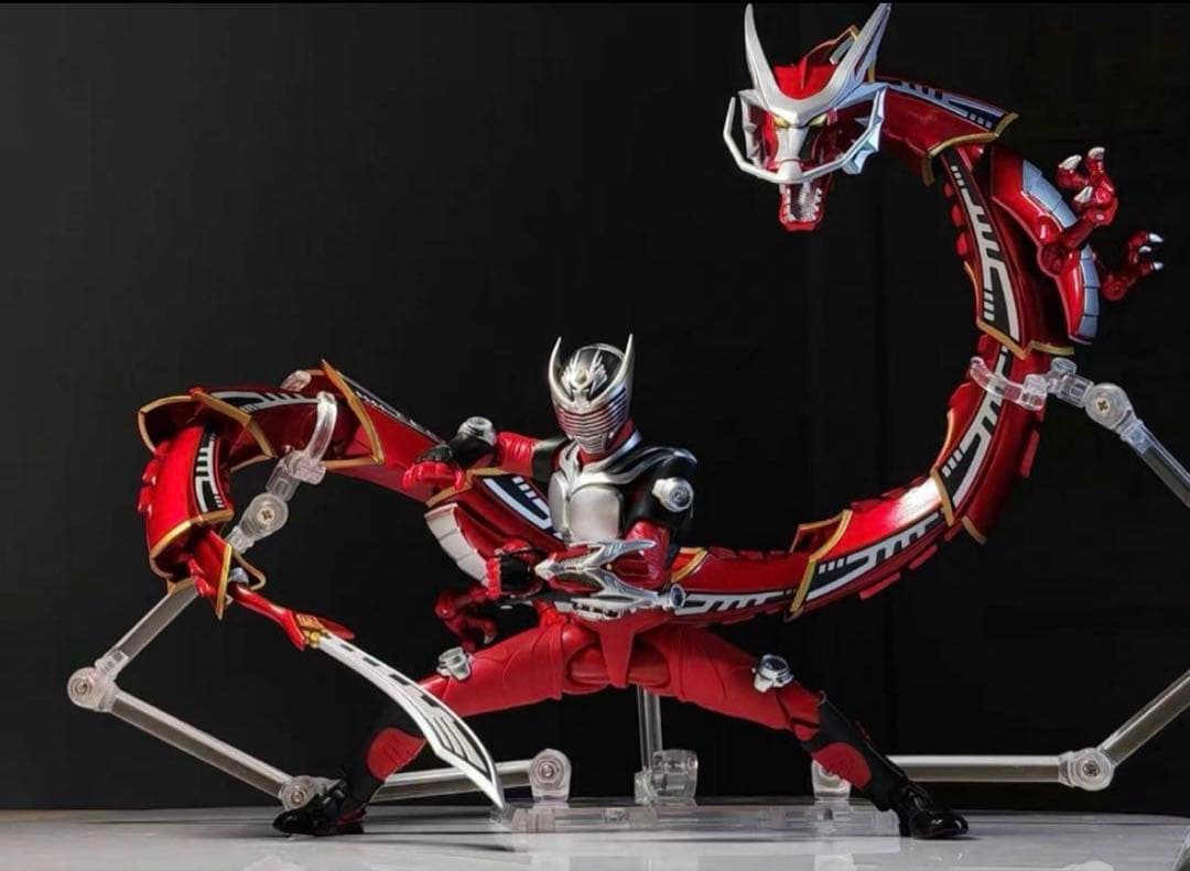 【最終値下げ】真骨彫　仮面ライダー龍騎　規格　無双龍ドラグレッダー