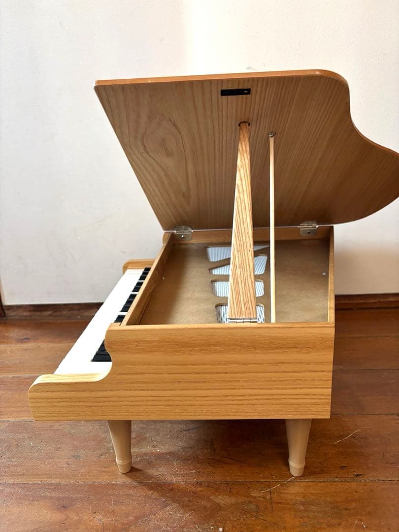 KAWAI トイピアノ　木製　グランドピアノ