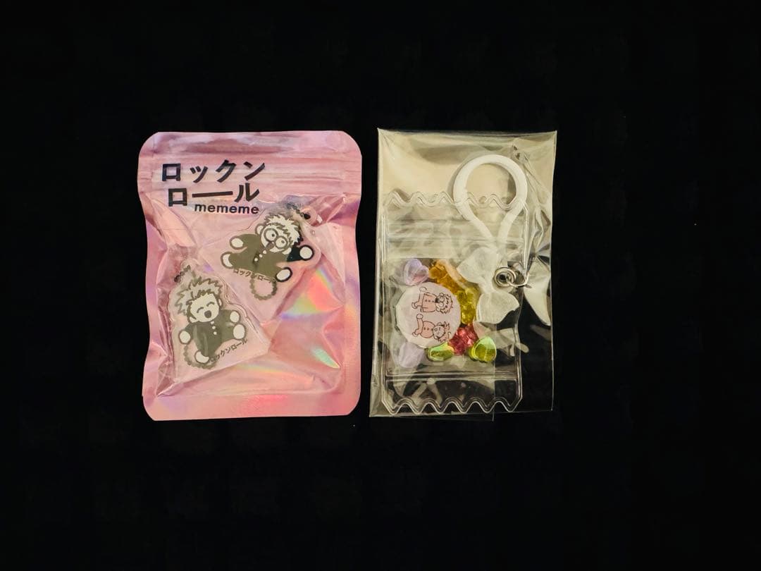 mememe ロックンロール アクリルキーホルダー