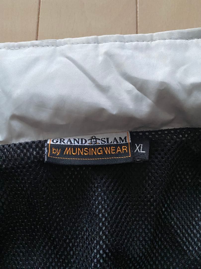 Munsingwear マンシング ブラック ナイロン ジャンパー