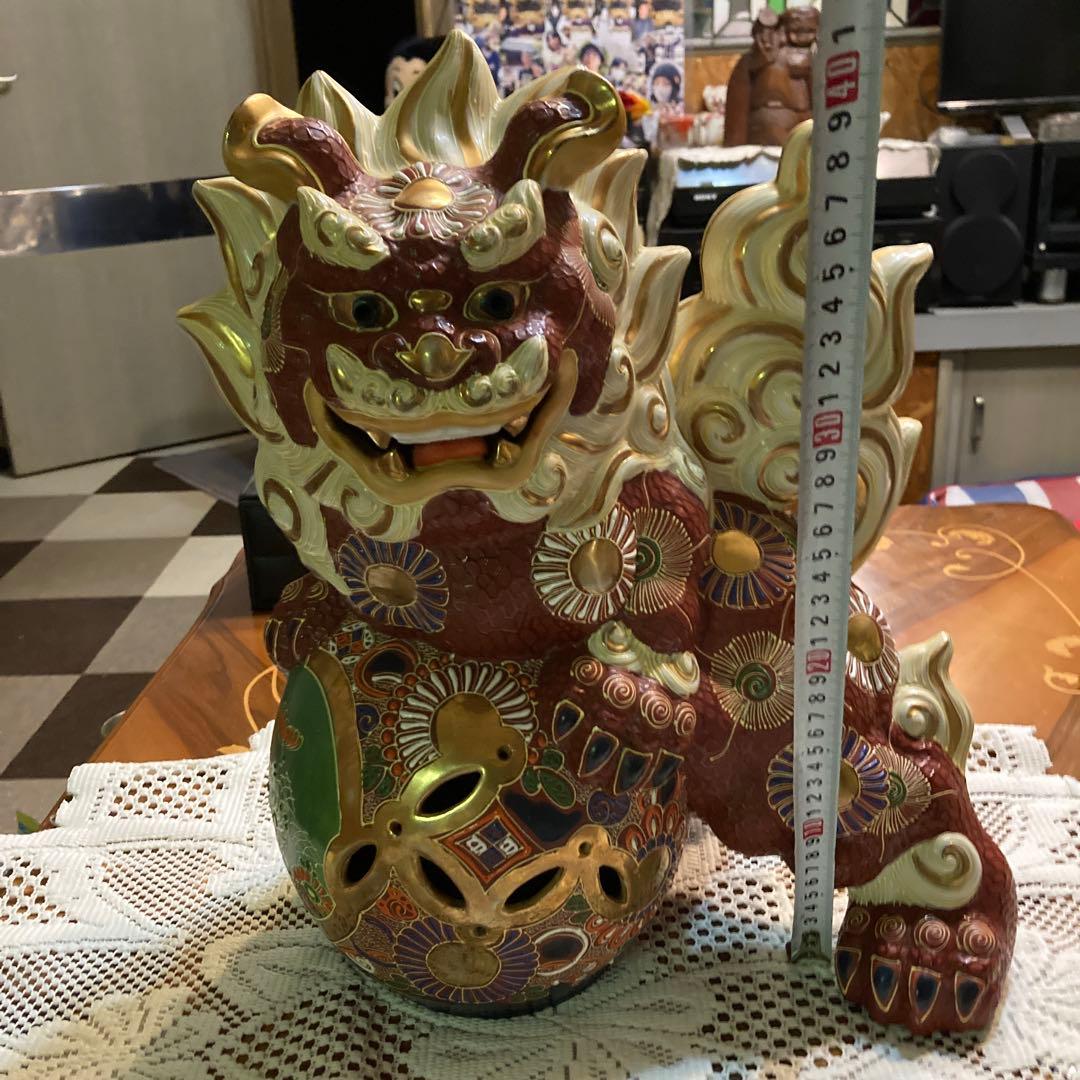 【九谷焼き] 美品　狛犬シーサー大吉　金彩