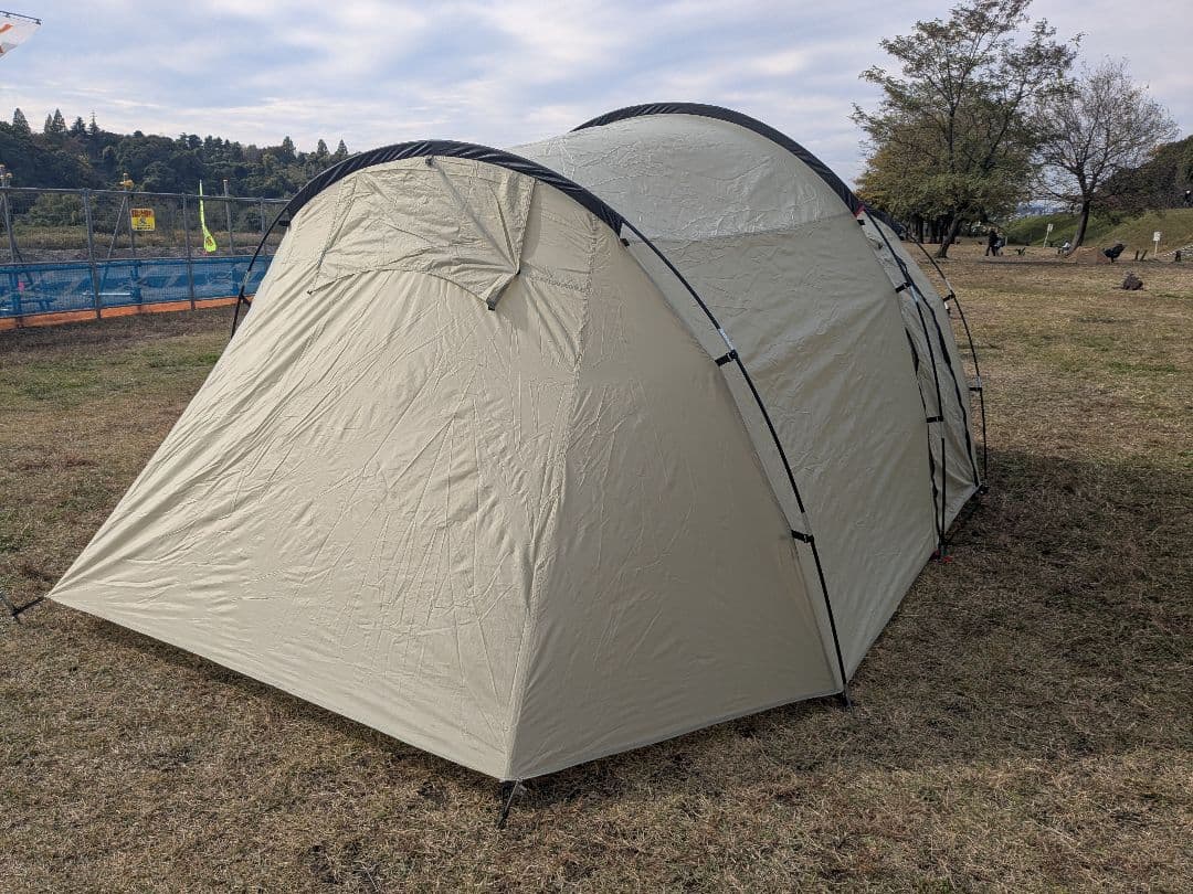【美品】グリーンステージ　2ルームトンネルテント