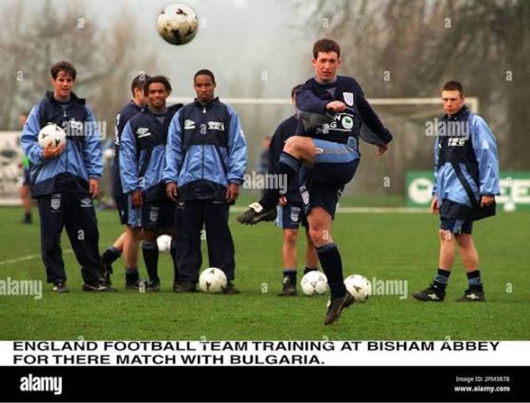 ウェア 1994-96 England Umbro Hooded Rain Jacket