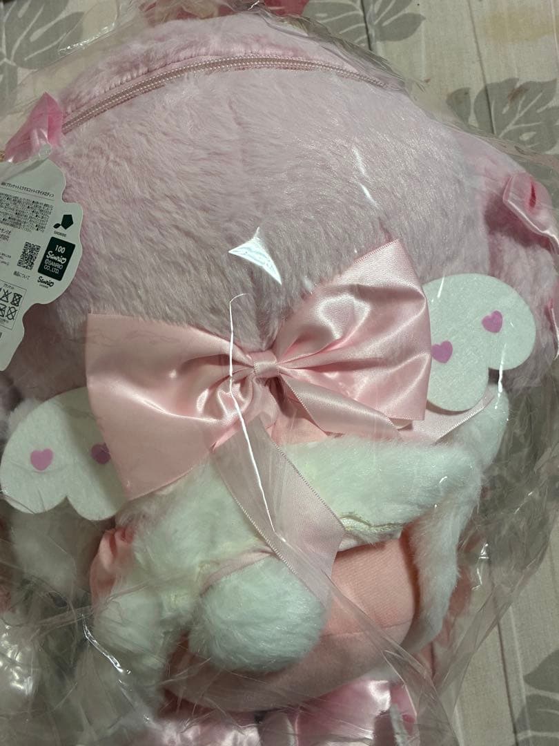 マイメロちゃんのピンクのリボン付きぬいぐるみ