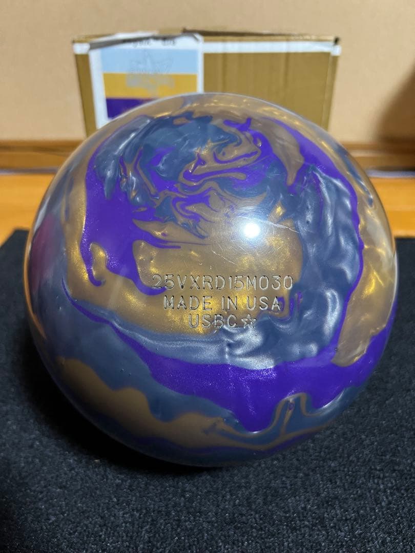 ボール STORM PHYSIX ERA 14p