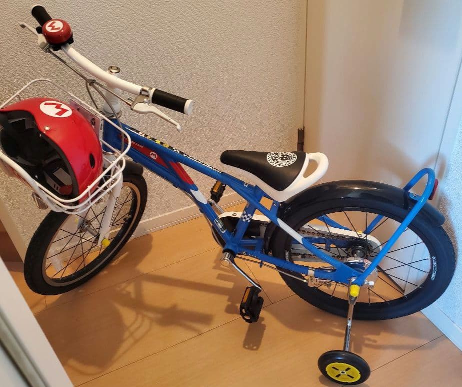【現地引き取りのみ】マリオデザイン 子供用自転車18インチ ヘルメット ベル付き