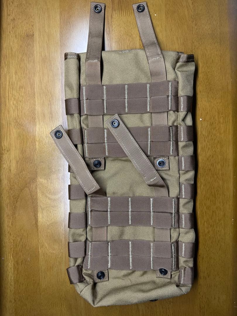 海兵隊 実物 USMC TAC SHIELD ハイドレーションポーチ&本体