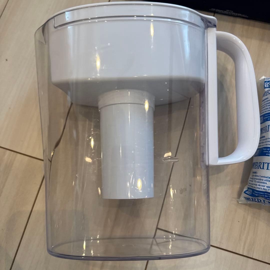 BRITA ポット型浄水器 交換フィルター7個付き