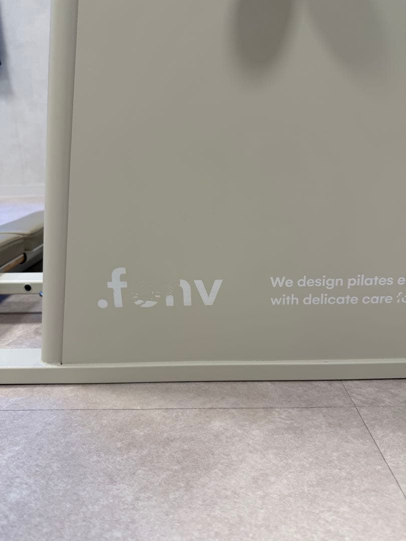 ピラティスチェア .fonv