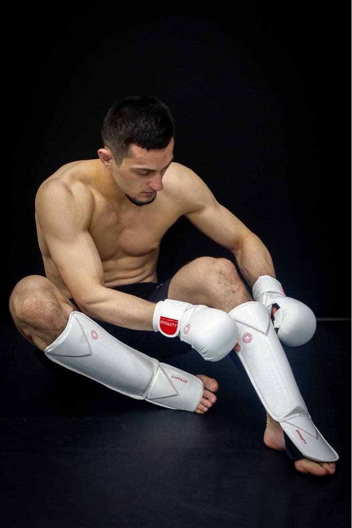 Dynasty Diamond Pro MMA シンガード S/Mサイズ