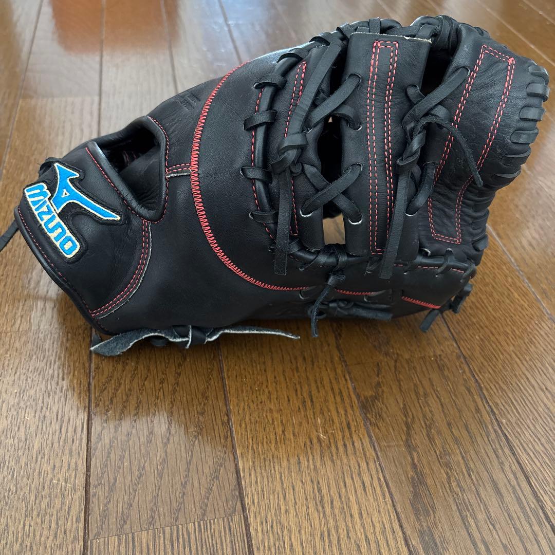 Mizuno 野球グローブ 黒 レザー 右投げ用　軟式ファーストミット
