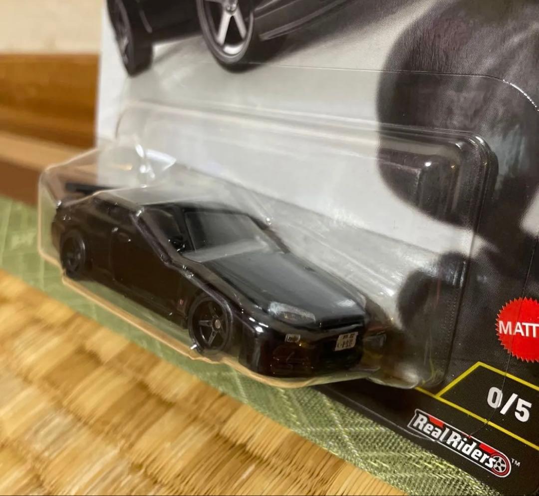 ホットウィール タイムレスアイコンズ 日産 スカイラインGT-R R34チェイス