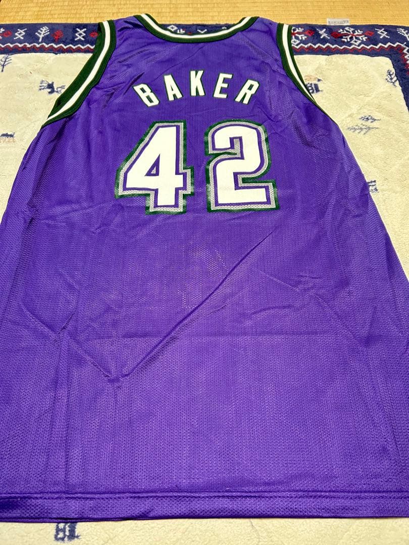 NBA.NCAA ユニホーム、ナンバリング9着バスパン4着 古着