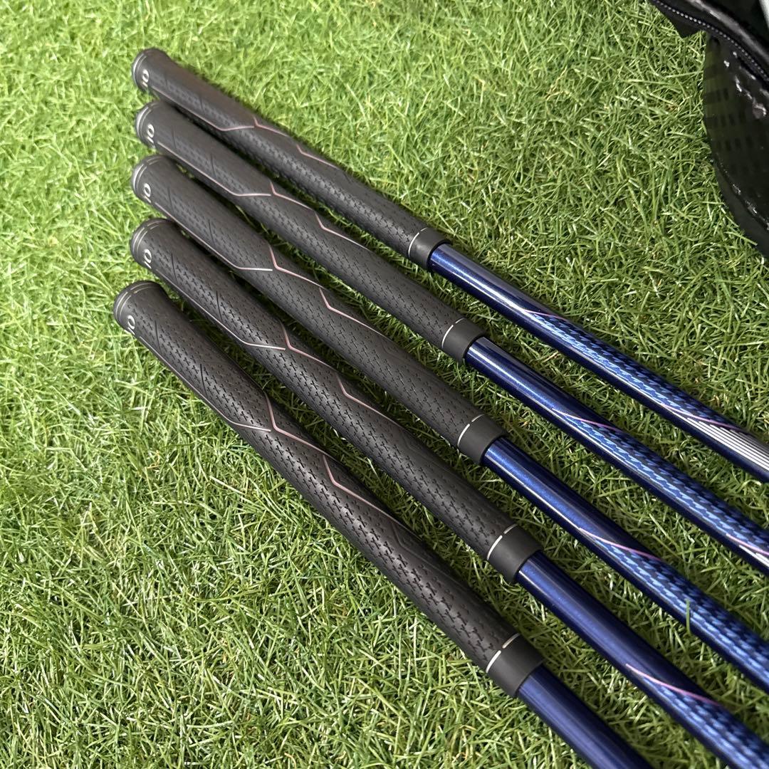バッグ新品‼️XXIO 7-12代目レディース クラブセット