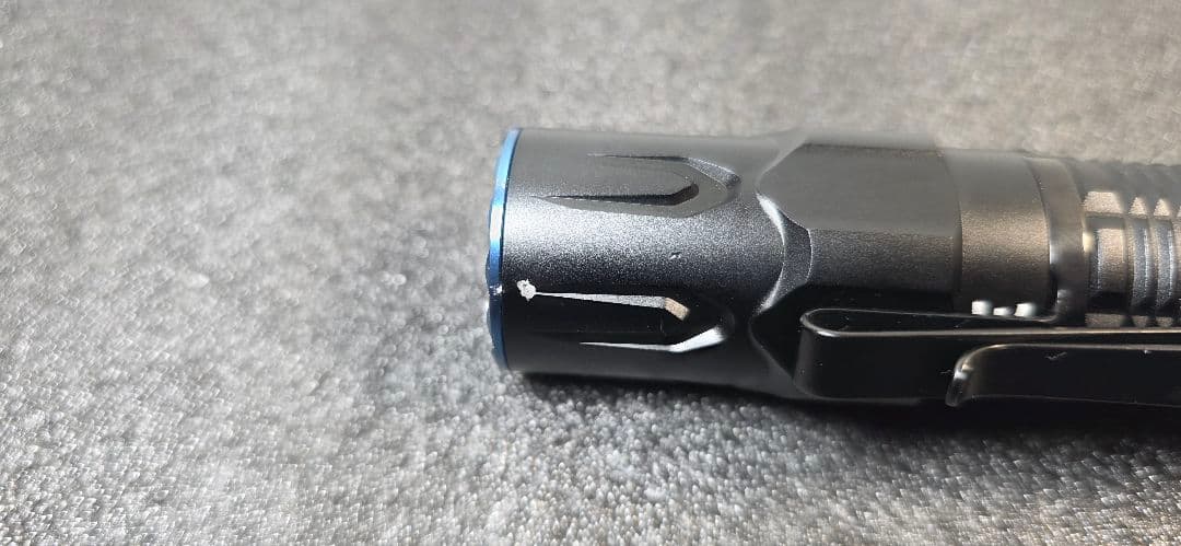 OLIGHT WARRIOR 3S センサー付きタクティカルライト
