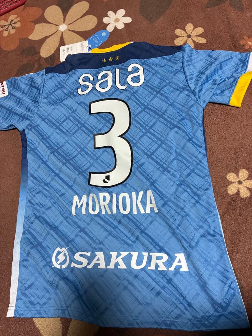 【森岡陸】サッカー選手サイン入りシャツ