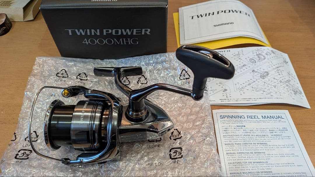 リール SHIMANO 24 TWIN POWER 4000MHG