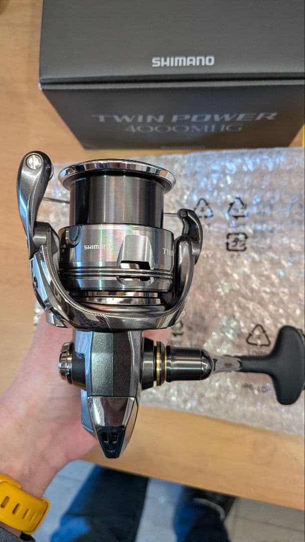 リール SHIMANO 24 TWIN POWER 4000MHG