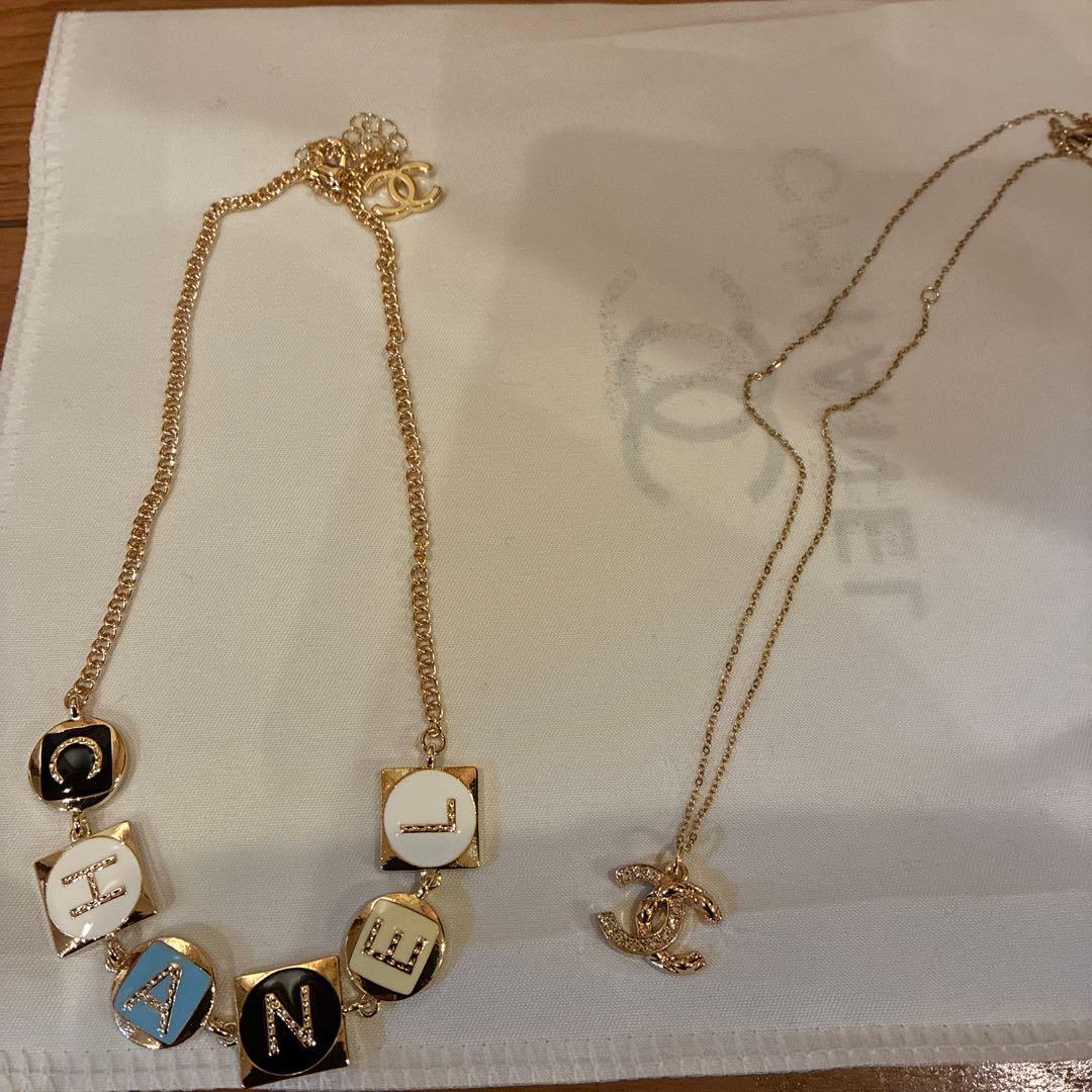 ☆CHANEL ☆ブラックレザーミニショルダーバッグ➕ネックレス2➕ピアス1