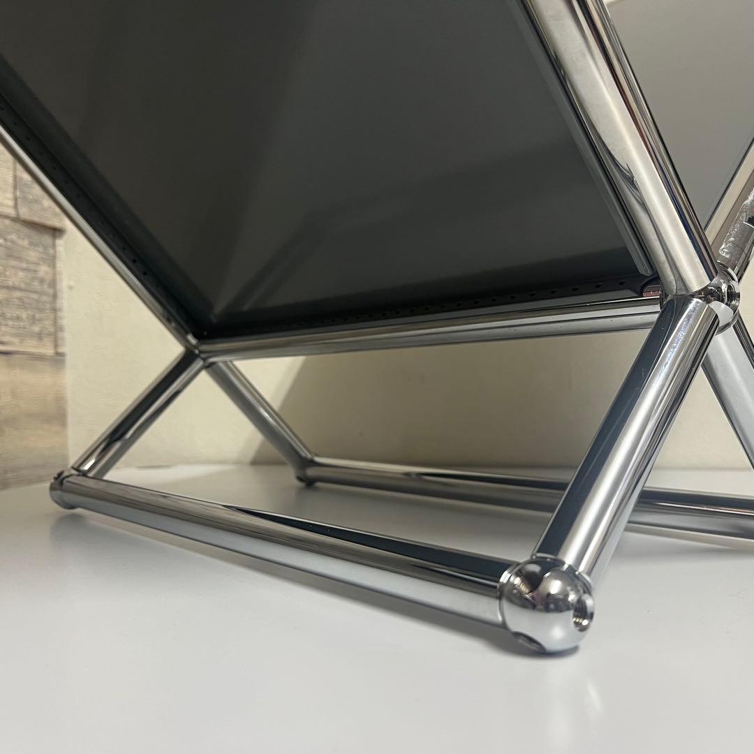 USM Haller ハラーシステム book stand 色：ミッドグレー