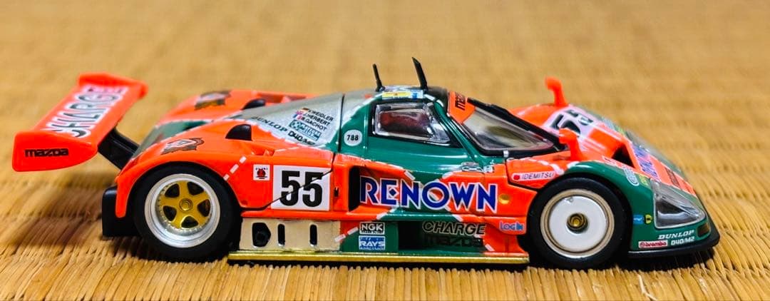 トミカ リミテッド ヴィンテージ ネオMAZDA 787B 55号車 保存仕用