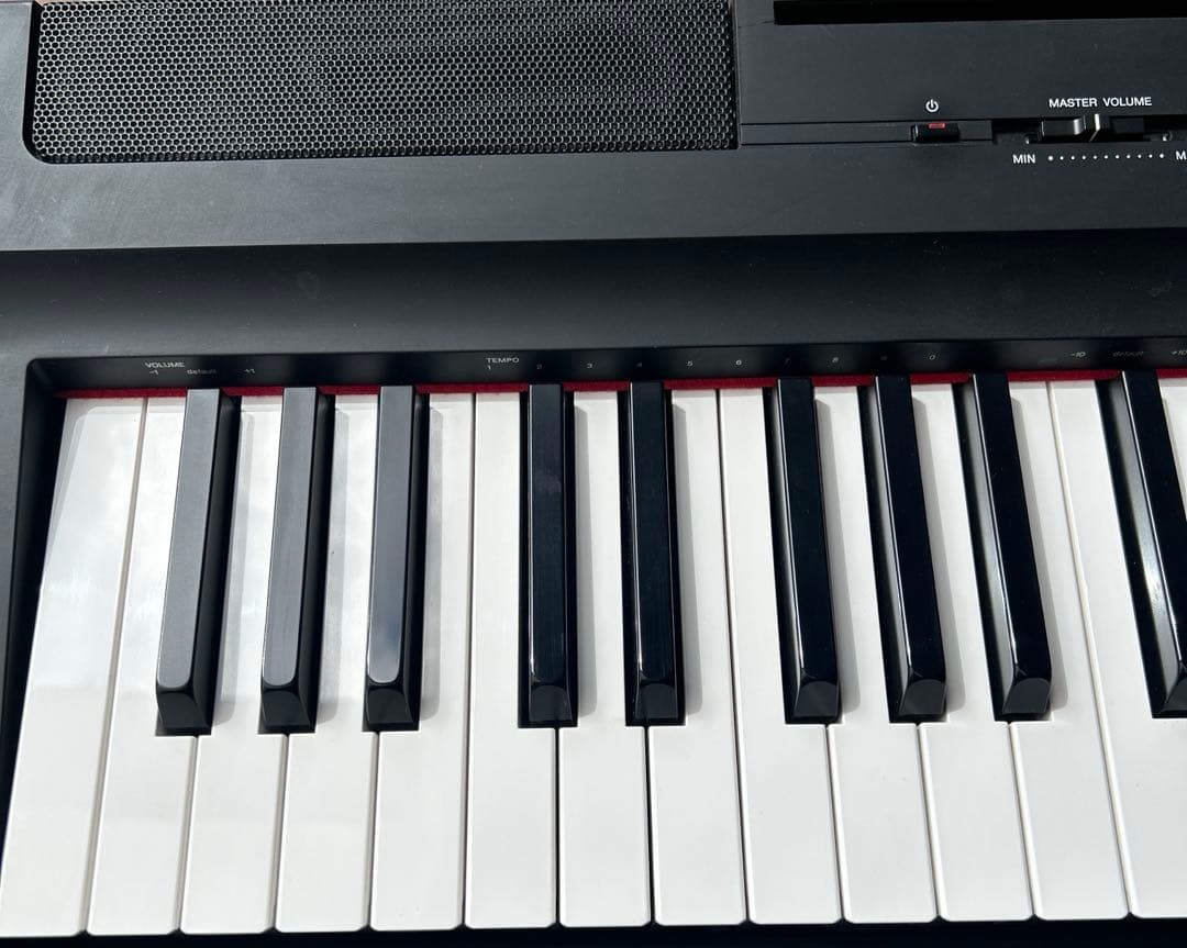 Yamaha P-121 電子ピアノ