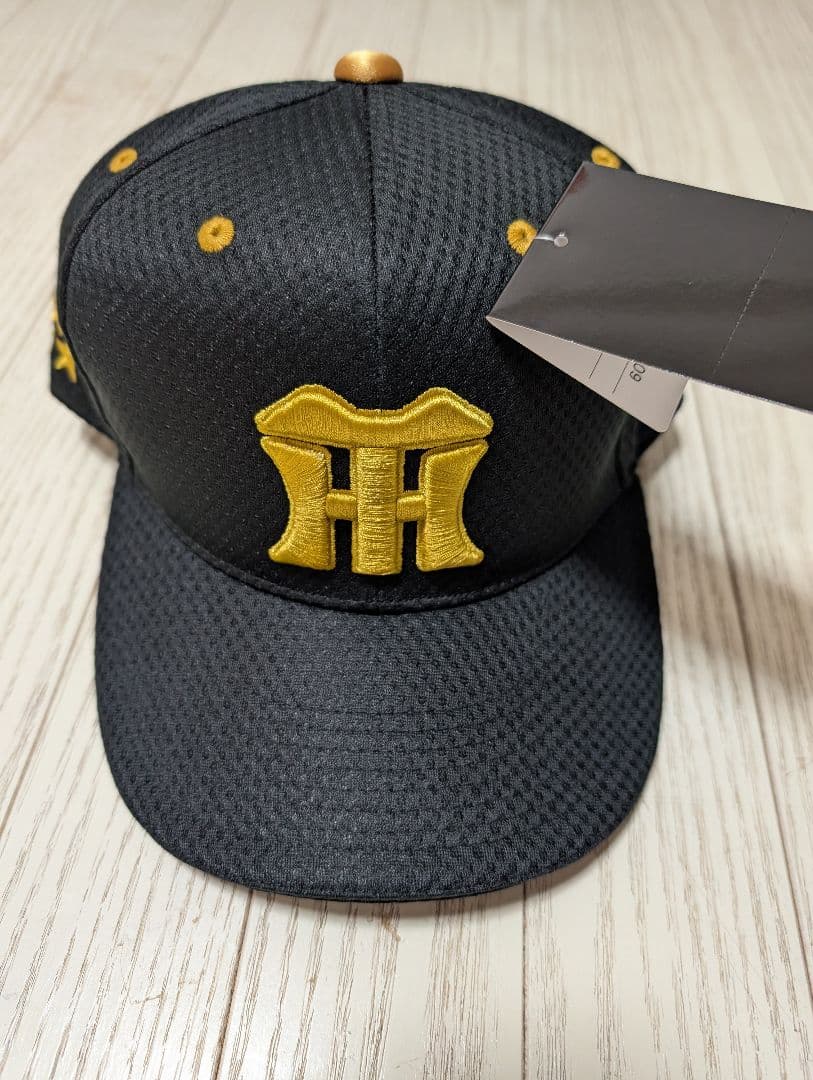 阪神タイガースチャンピオンレプリカキャップ ノーマル フリー　帽子 　新品未使用